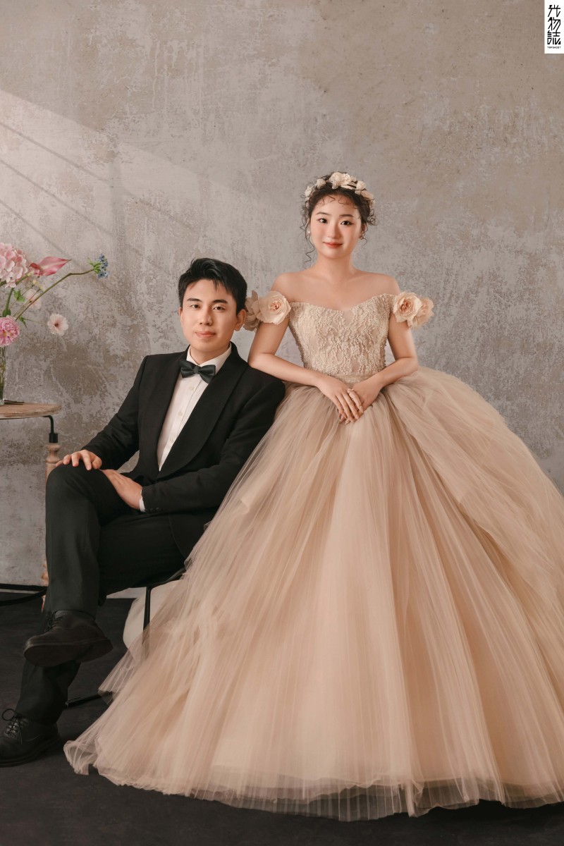 简单爱爱爱❤️刘昌海先生孔晓钰女士怀旧复古婚纱照、怀旧复古、木子、唠嗑型选手，构图多变、情绪拿捏，特写YYDS、婚纱照