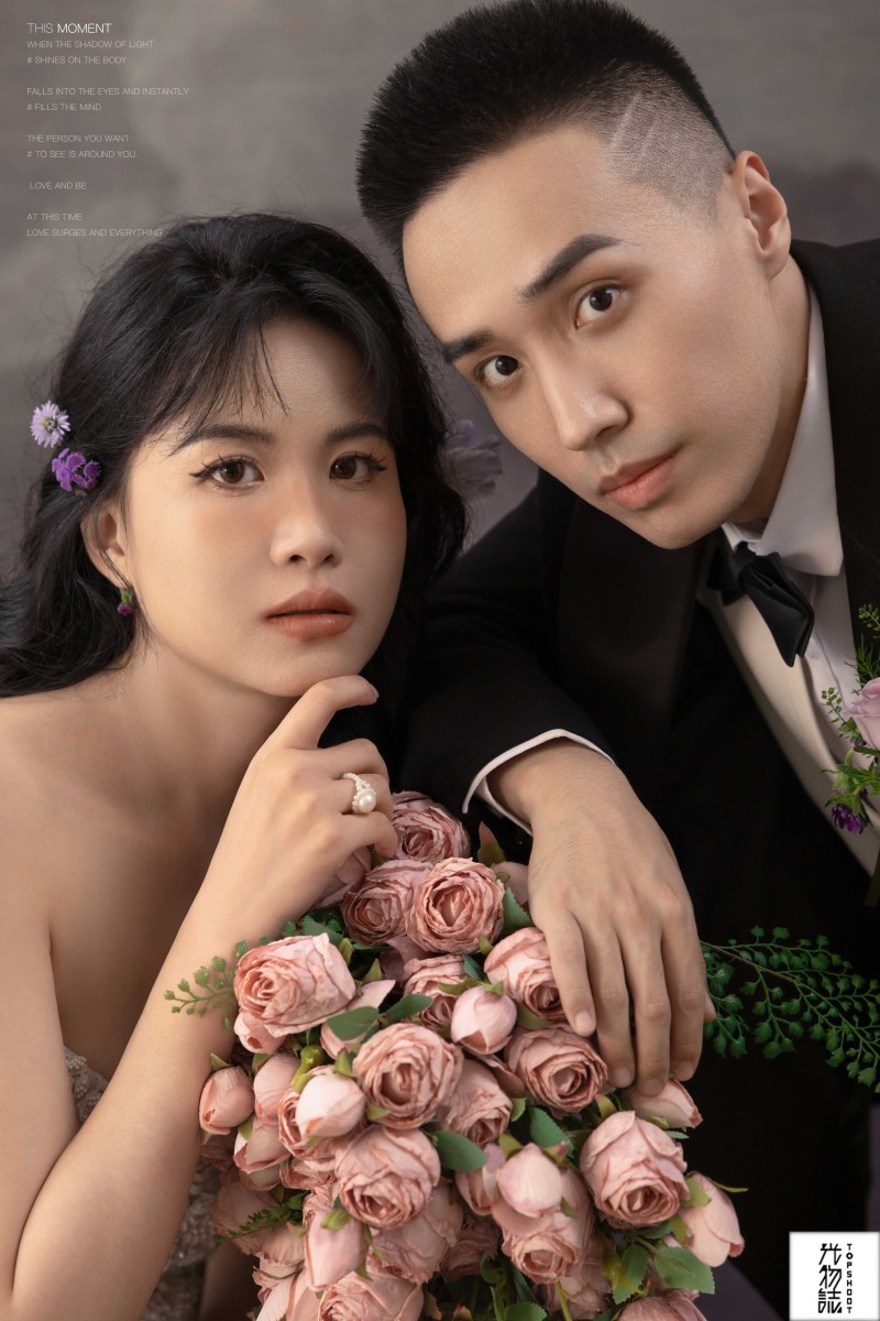 幸福感爆棚徐孟豪先生王婧禹女士怀旧复古婚纱照、怀旧复古、木子、唠嗑型选手，构图多变、情绪拿捏，特写YYDS、婚纱照