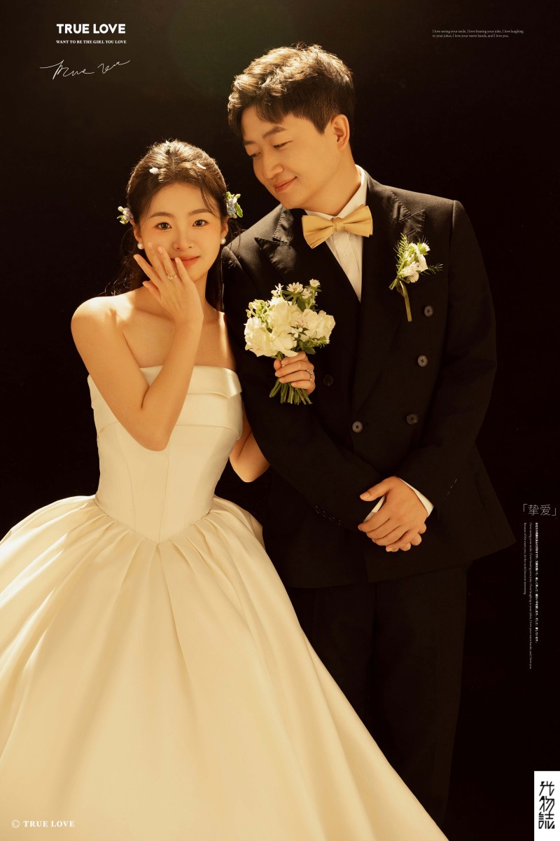 极致情绪！霍虹羽先生陈婧女士极简棚拍婚纱照、极简棚拍、木子、唠嗑型选手，构图多变、情绪拿捏，特写YYDS、婚纱照