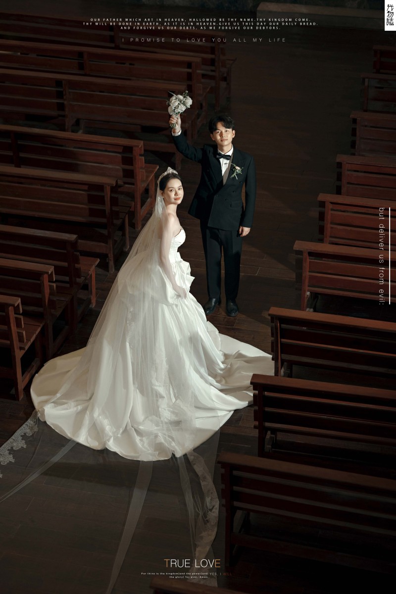 炒鸡甜~韩鹏博先生崔孜璇女士电影纪实婚纱照、电影纪实、木子、唠嗑型选手，构图多变、情绪拿捏，特写YYDS、婚纱照