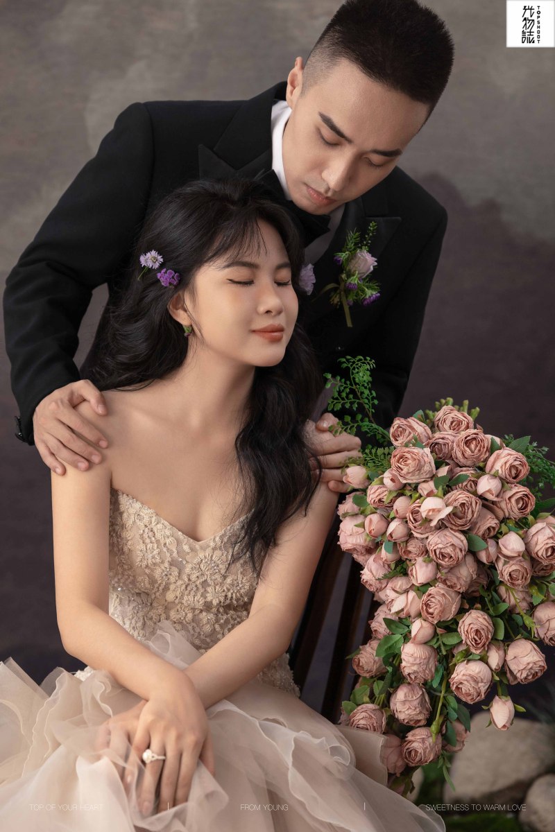 幸福感爆棚徐孟豪先生王婧禹女士怀旧复古婚纱照、怀旧复古、木子、唠嗑型选手，构图多变、情绪拿捏，特写YYDS、婚纱照