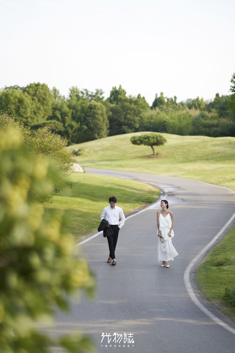 极致情绪！孙先生王女士氛围森系婚纱照、氛围森系、正林、眼睛就是测光仪，任何场地都能发挥成MVP、婚纱照