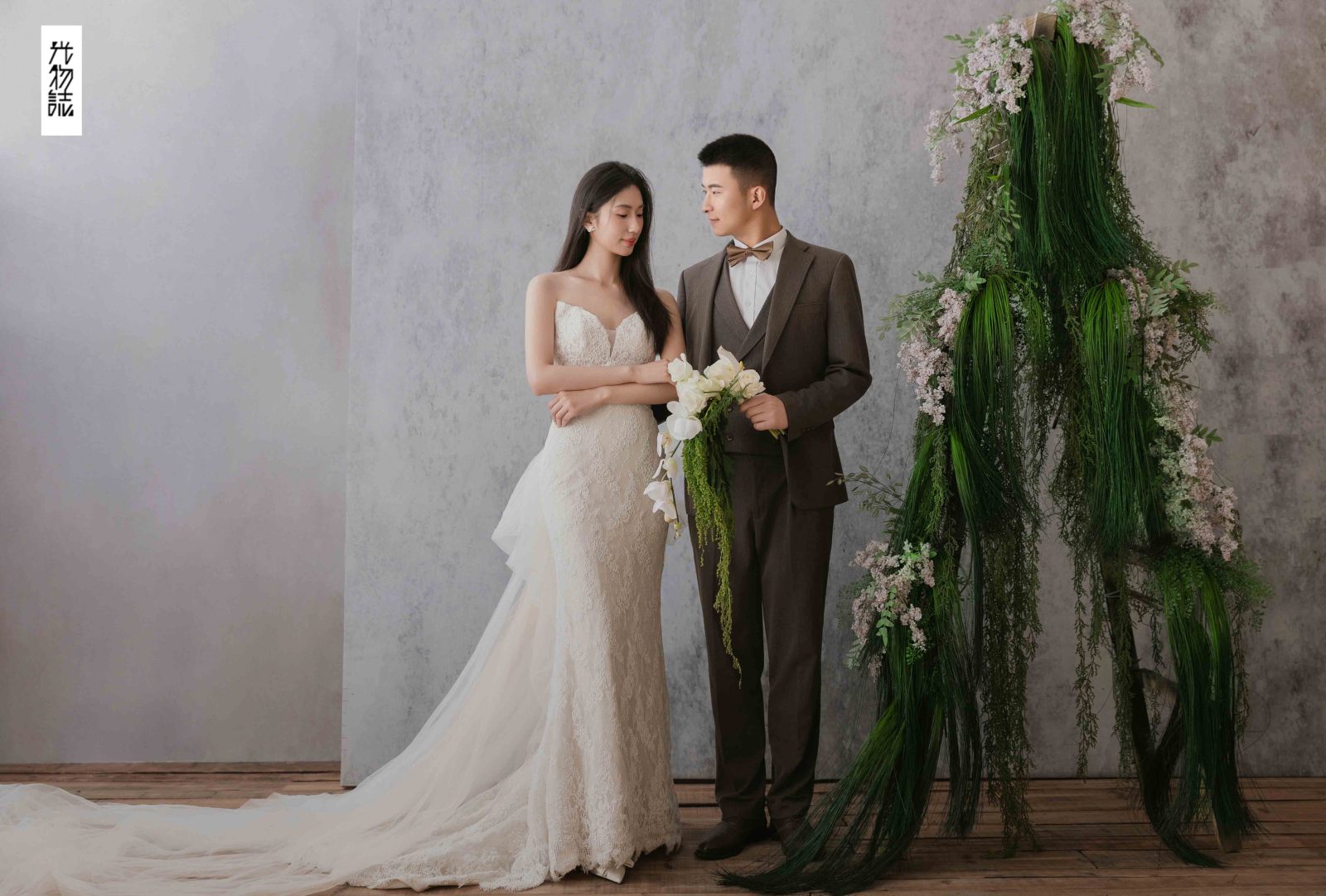 太太太太可了~~！田蕾先生李琳女士极简棚拍婚纱照、极简棚拍、韩松、行走的放大镜，现场细节，姿态指导的掌控者、婚纱照