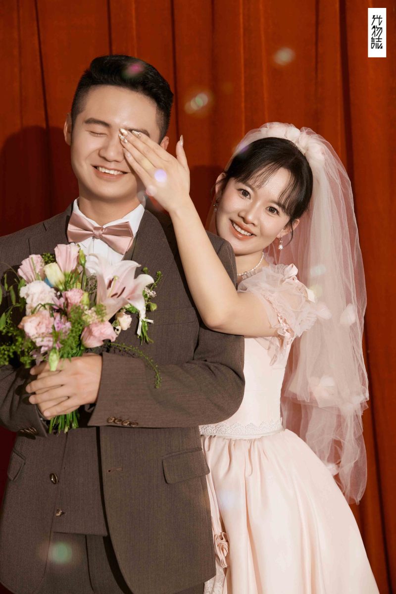 太太太太可了~~！郭帅先生艾丽蓉女士怀旧复古婚纱照、怀旧复古、韩松、行走的放大镜，现场细节，姿态指导的掌控者、婚纱照
