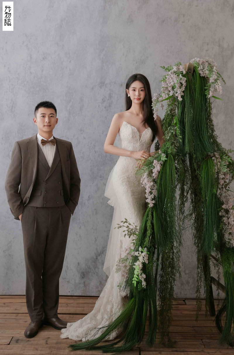 太太太太可了~~！田蕾先生李琳女士极简棚拍婚纱照、极简棚拍、韩松、行走的放大镜，现场细节，姿态指导的掌控者、婚纱照