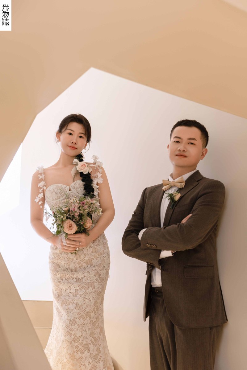 恋爱日记*李先生罗女士物誌生活婚纱照、极简棚拍  物誌生活、正林、眼睛就是测光仪，任何场地都能发挥成MVP、婚纱照