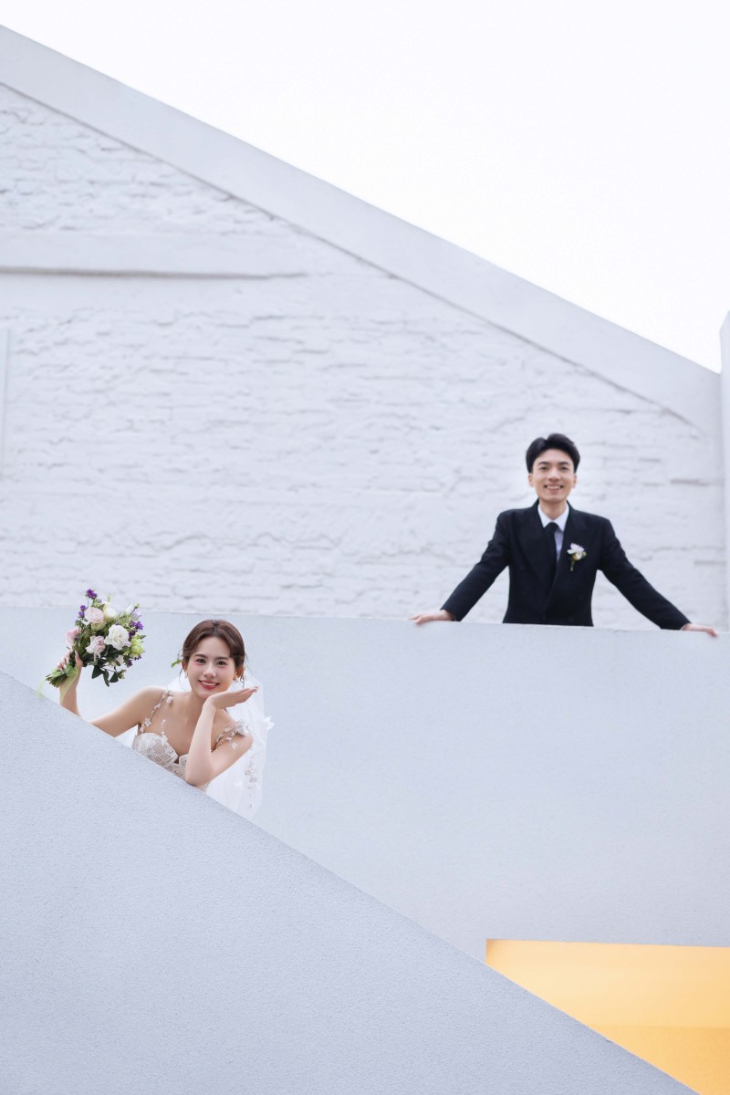 幸福感爆棚王先生李女士物誌生活婚纱照、物誌生活、毛磊、谁说拍照不能freestyle，创作灵感像吃了炫迈停不下来、婚纱照