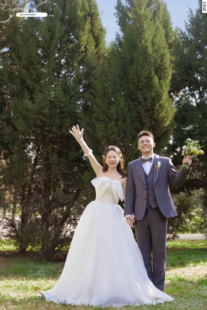 新鲜出炉:)陆栋坡先生魏冬红女士氛围森系婚纱照、氛围森系、韩松、行走的放大镜，现场细节，姿态指导的掌控者、婚纱照