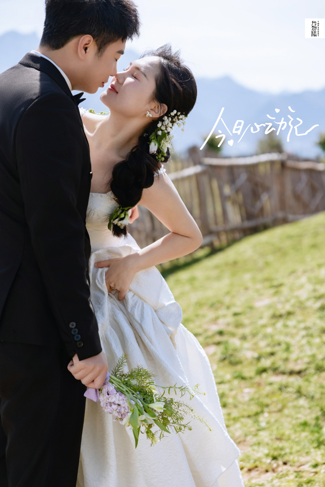 炒鸡甜~刘先生陈女士氛围森系婚纱照、氛围森系、木子、唠嗑型选手，构图多变、情绪拿捏，特写YYDS、婚纱照