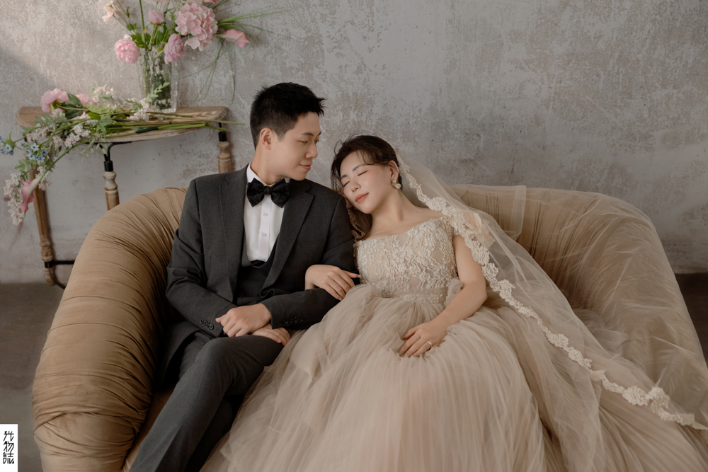 超级甜腻！罗先生杨女士怀旧复古婚纱照、怀旧复古、木子、唠嗑型选手，构图多变、情绪拿捏，特写YYDS、婚纱照