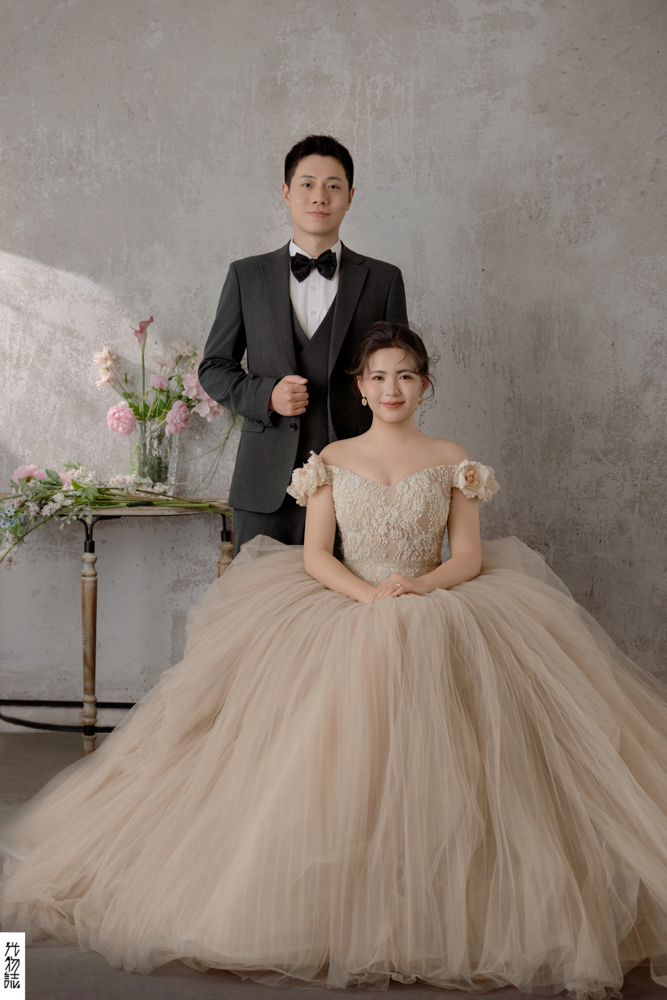 超级甜腻！罗先生杨女士怀旧复古婚纱照、怀旧复古、木子、唠嗑型选手，构图多变、情绪拿捏，特写YYDS、婚纱照