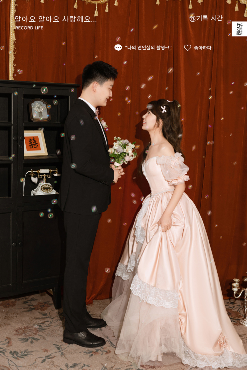 炒鸡甜~高先生张女士怀旧复古婚纱照、怀旧复古、艾辰、偷偷练过读心术，精准预判每一个想法，细腻到心里、婚纱照