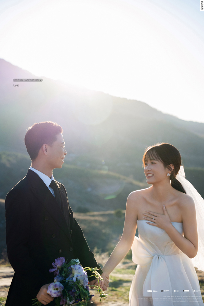王先生张女士电影纪实婚纱照、电影纪实、刘康、六边形战士，不止是沟通，拍摄想法，创造思维样样拿捏。、婚纱照
