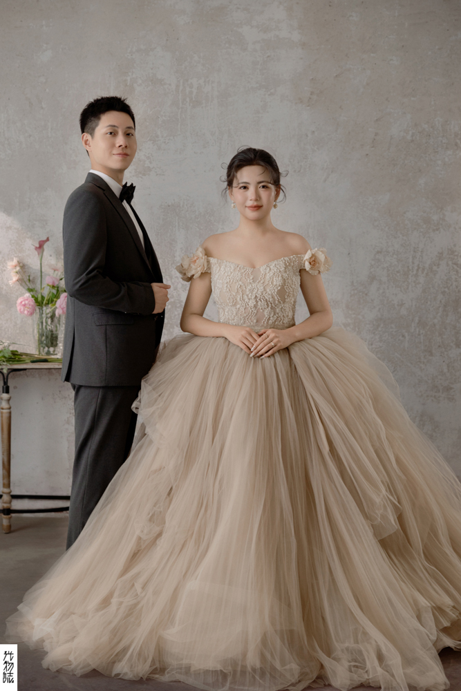 超级甜腻！罗先生杨女士怀旧复古婚纱照、怀旧复古、木子、唠嗑型选手，构图多变、情绪拿捏，特写YYDS、婚纱照