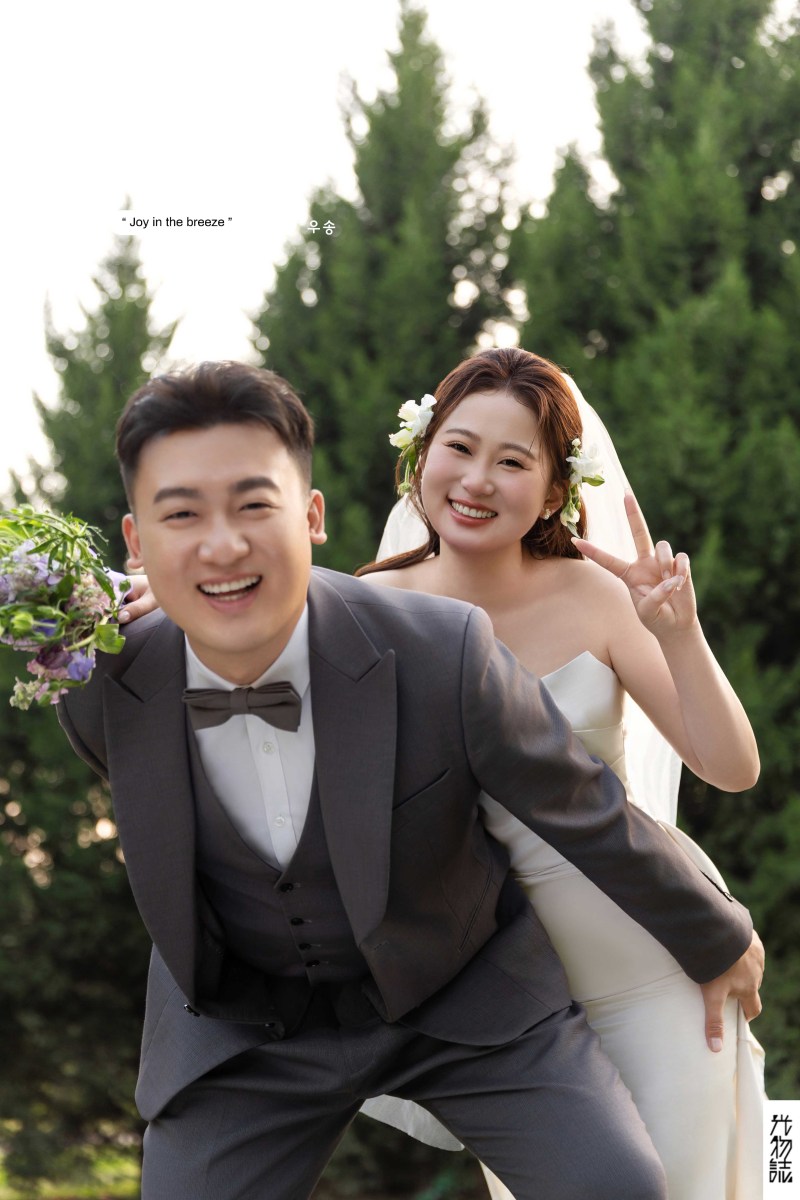 小小小清新:)李少森先生张曼玉女士氛围森系婚纱照、氛围森系、正林、眼睛就是测光仪，任何场地都能发挥成MVP、婚纱照