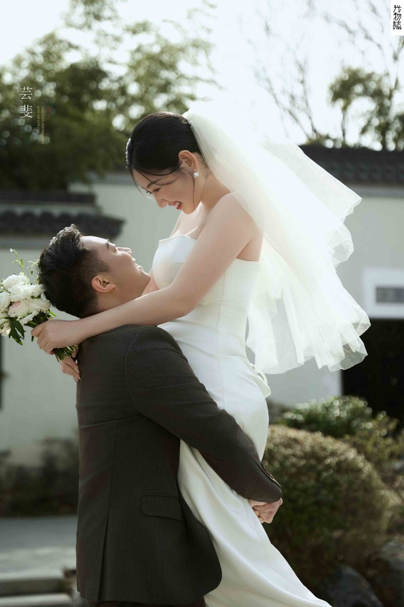 太太太太可了~~！陈文义先生辛睿妍女士怀旧复古婚纱照、怀旧复古、韩松、行走的放大镜，现场细节，姿态指导的掌控者、婚纱照