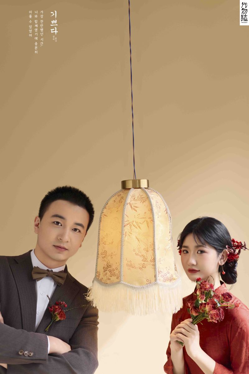 可甜可爱da赵先生尚女士怀旧复古婚纱照、怀旧复古、徐才皓、好像在听单口相声，开心到直不起腰，幸福感MAX、婚纱照
