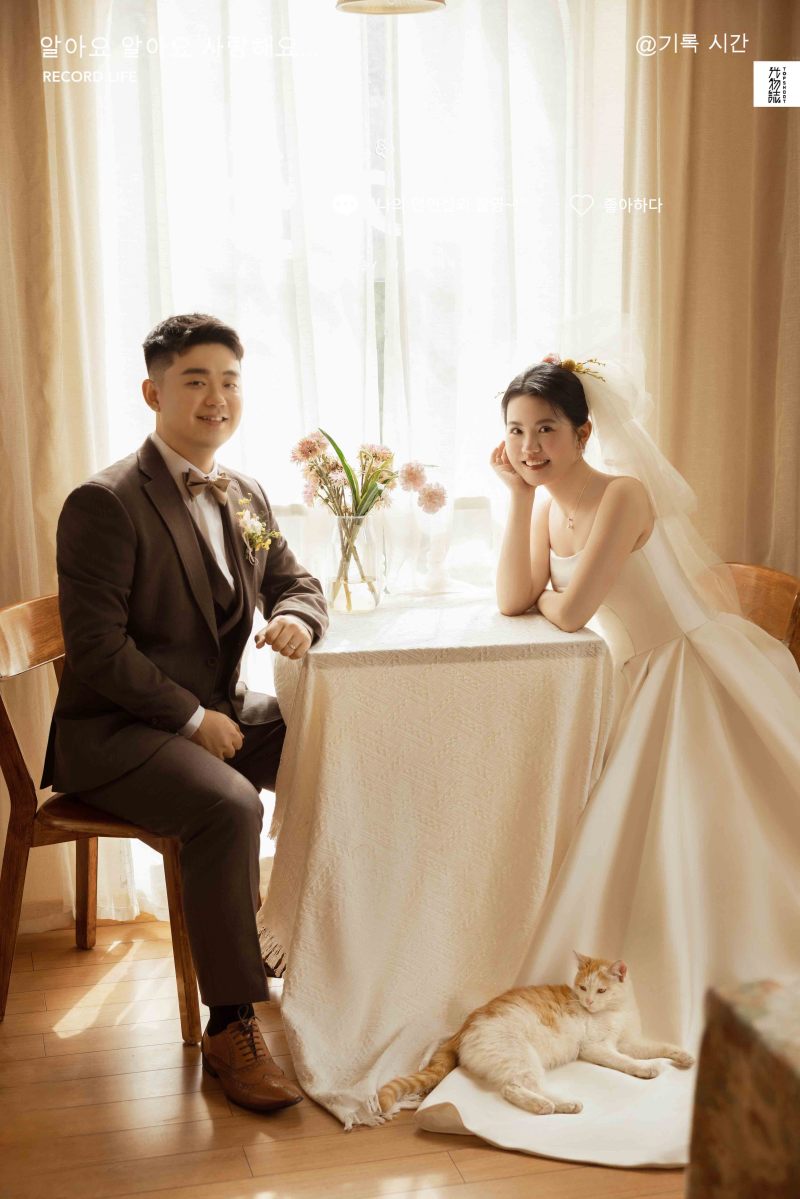王奕勐先生姜依忱女士物誌生活婚纱照、物誌生活、白玛、怀疑是不是修导演系，拍照像电影一样的构图和质感、婚纱照