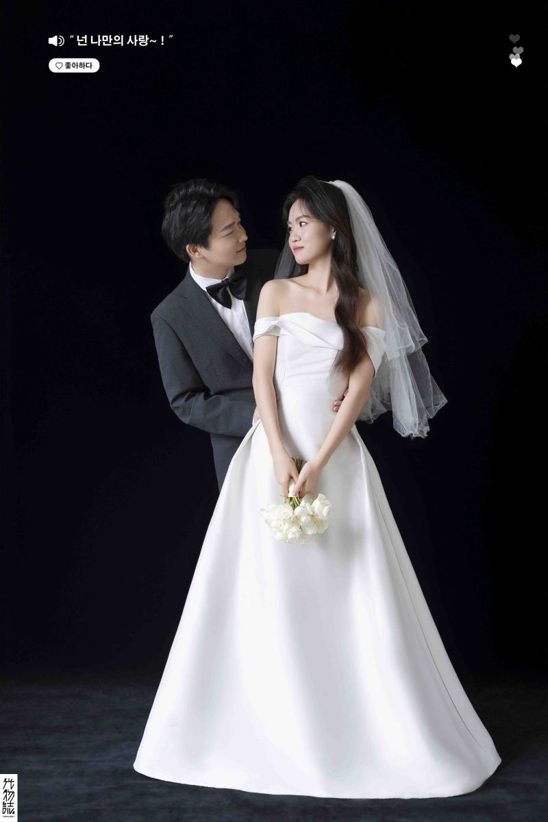 美到心里~叶先生极简棚拍婚纱照、极简棚拍、徐才皓、好像在听单口相声，开心到直不起腰，幸福感MAX、婚纱照