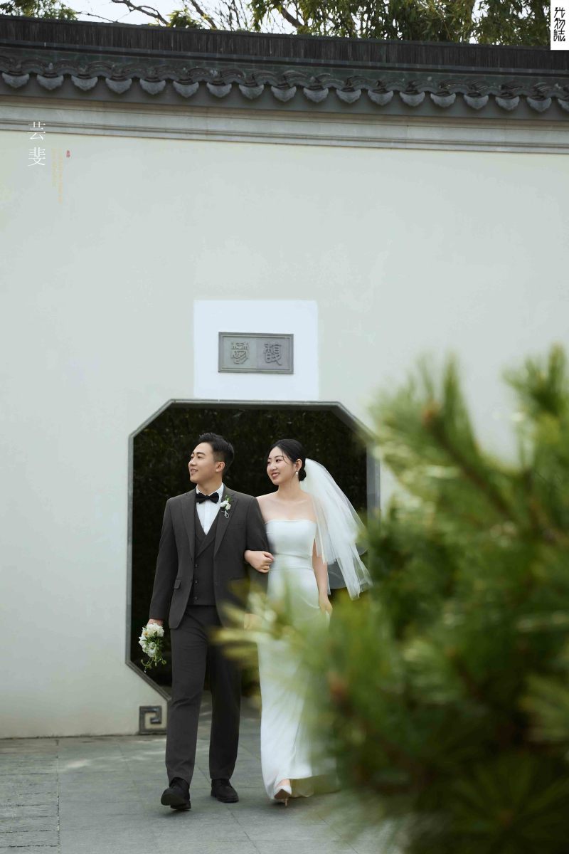 太太太太可了~~！陈文义先生辛睿妍女士怀旧复古婚纱照、怀旧复古、韩松、行走的放大镜，现场细节，姿态指导的掌控者、婚纱照