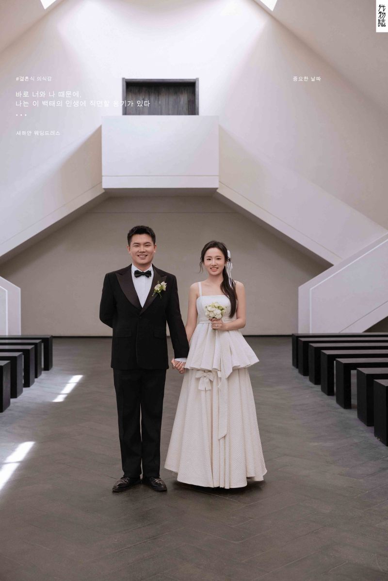 恋爱日记*张海龙先生石惠蓉女士物誌生活婚纱照、物誌生活、白玛、怀疑是不是修导演系，拍照像电影一样的构图和质感、婚纱照