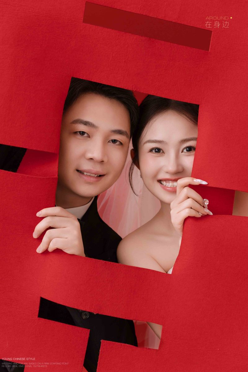 幸福感爆棚张蓓女士极简棚拍婚纱照、极简棚拍、韩松、行走的放大镜，现场细节，姿态指导的掌控者、婚纱照