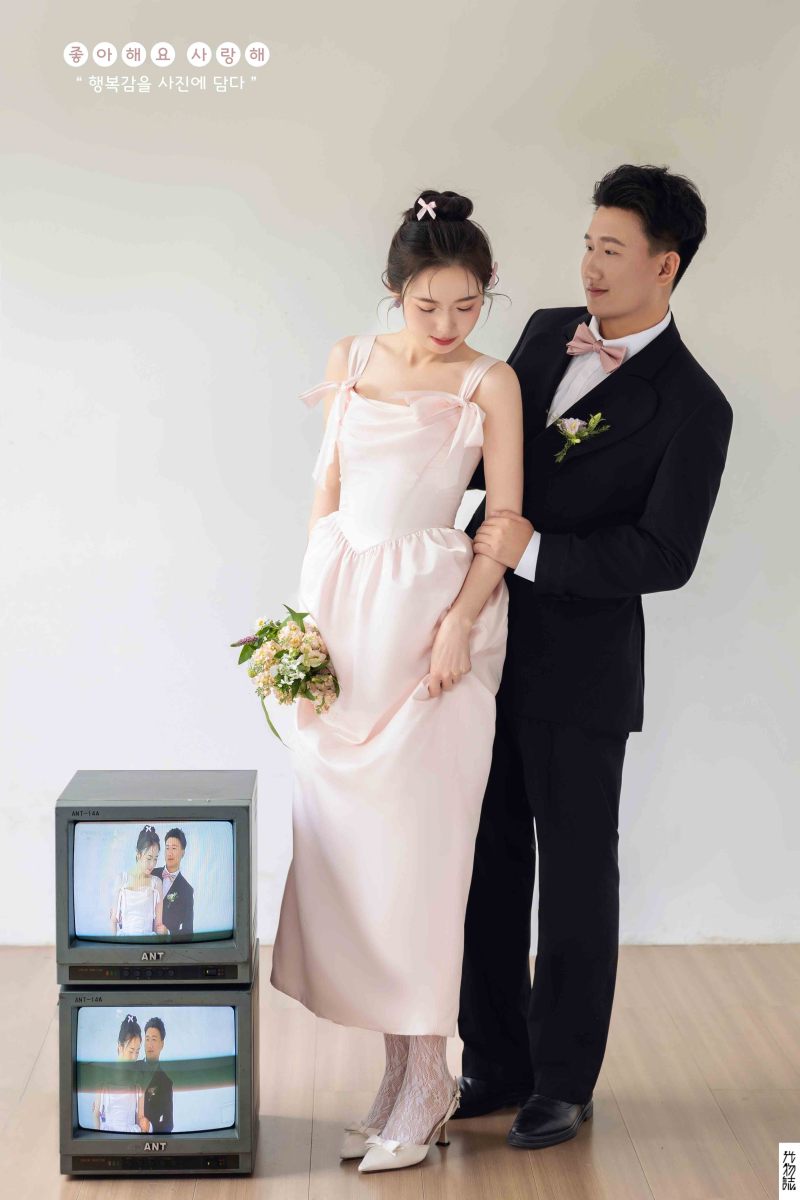 千禧年代、极简棚拍、
