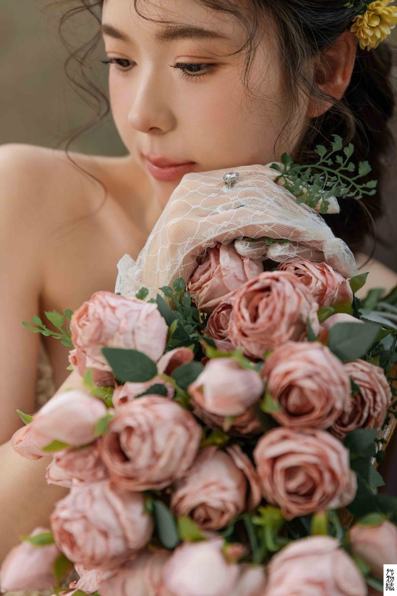 太太太太可了~~！杨先生杨女士极简棚拍婚纱照、极简棚拍、正林、眼睛就是测光仪，任何场地都能发挥成MVP、婚纱照