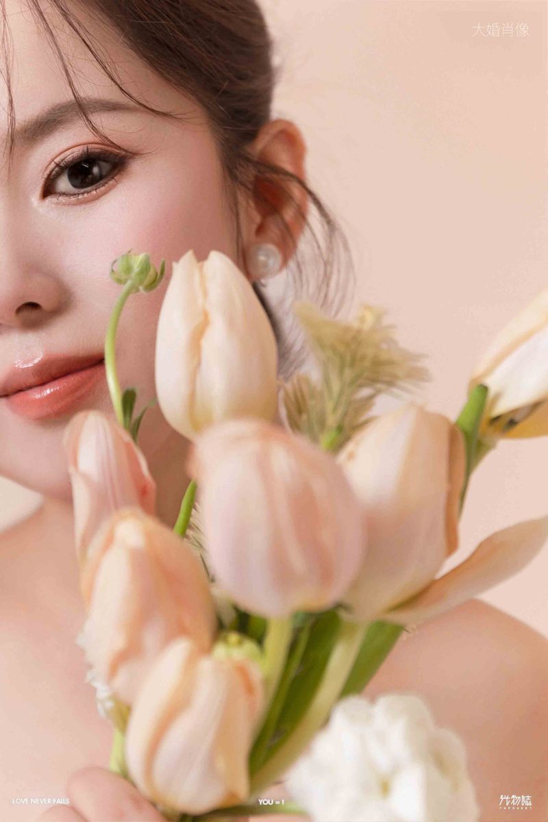 太太太太可了~~！陈女士极简棚拍婚纱照、极简棚拍、正林、眼睛就是测光仪，任何场地都能发挥成MVP、婚纱照