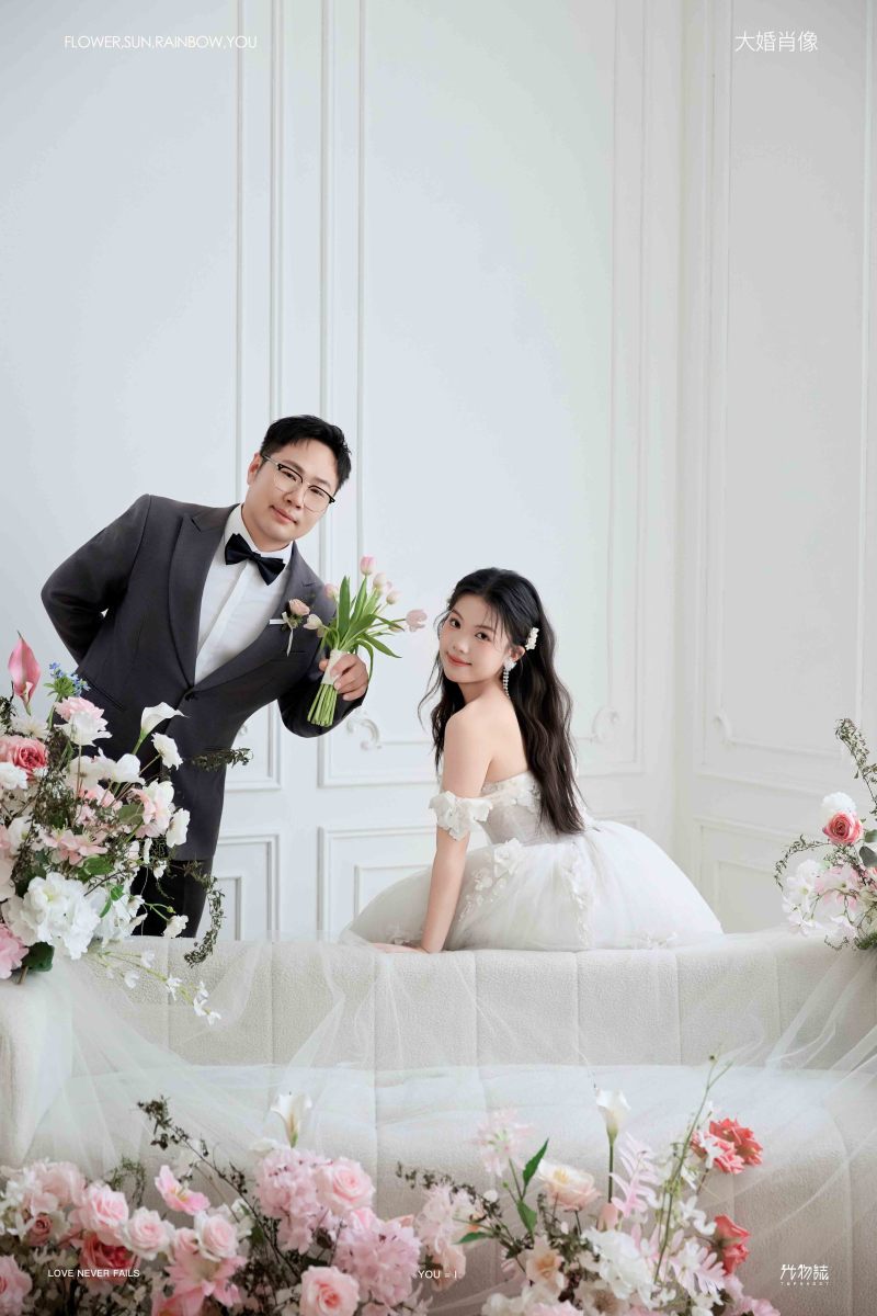 迟浩然先生吴咪女士极简棚拍婚纱照、极简棚拍、正林、眼睛就是测光仪，任何场地都能发挥成MVP、婚纱照
