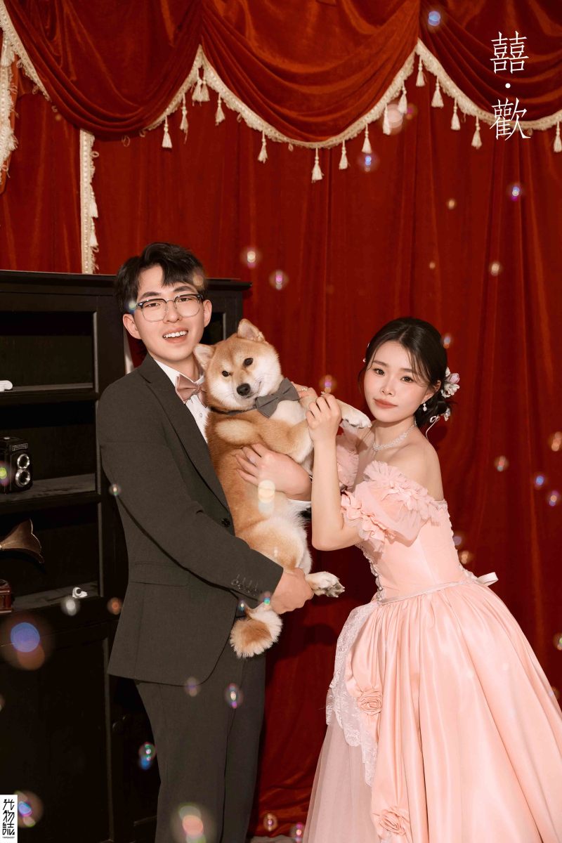 超级甜腻！李佳兴先生邓雪彤女士电影纪实婚纱照、怀旧复古、正林、眼睛就是测光仪，任何场地都能发挥成MVP、婚纱照