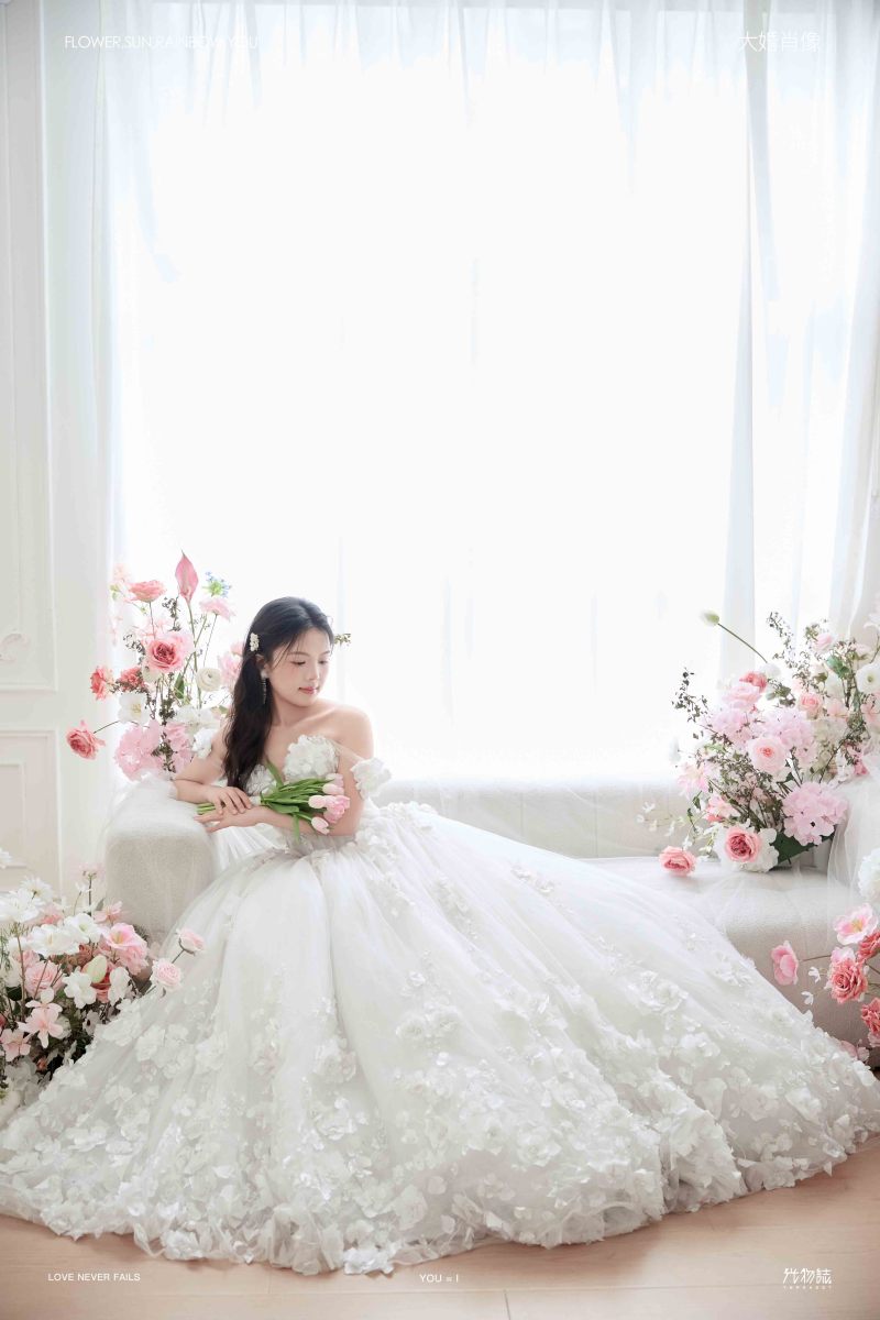 迟浩然先生吴咪女士极简棚拍婚纱照、极简棚拍、正林、眼睛就是测光仪，任何场地都能发挥成MVP、婚纱照