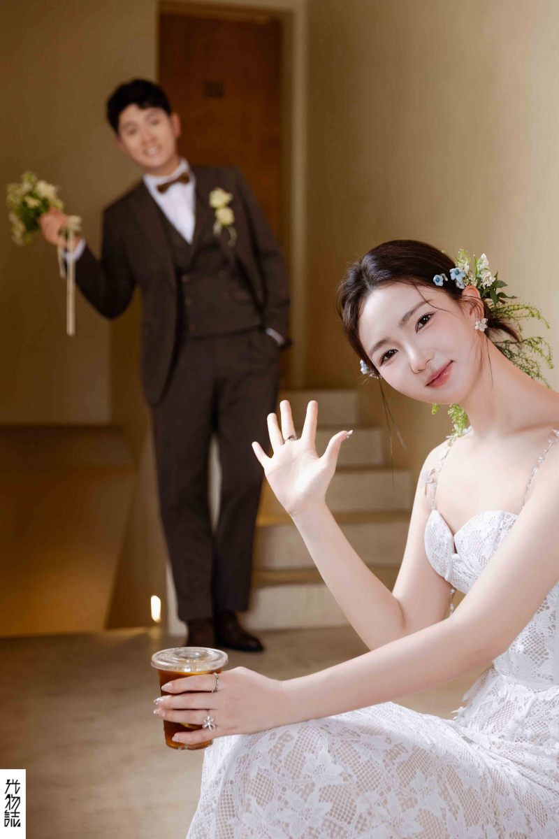 幸福感爆棚郝天宇先生卢雨含女士物誌生活婚纱照、物誌生活、韩松、行走的放大镜，现场细节，姿态指导的掌控者、婚纱照