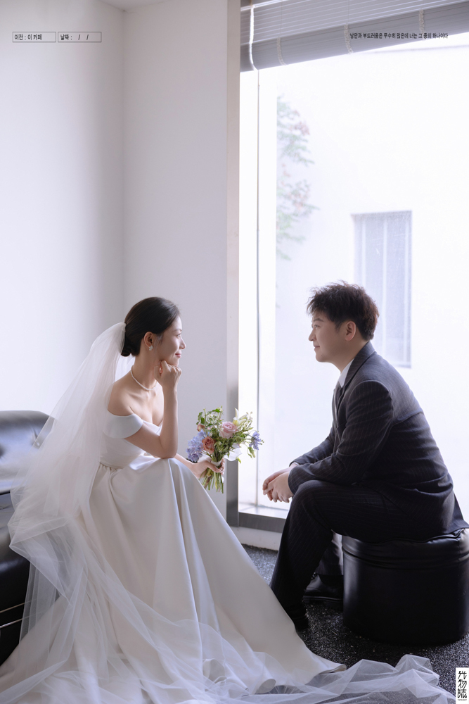 美到想哭1551李艺萱先生庾倩女士电影纪实婚纱照、电影纪实、木子、唠嗑型选手，构图多变、情绪拿捏，特写YYDS、婚纱照