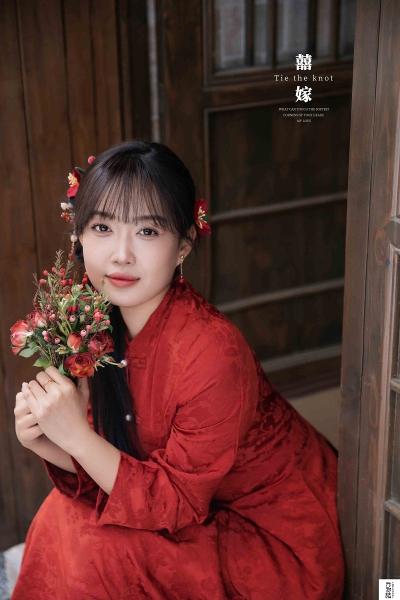 幸福感爆棚孙东先生王婕女士中式传承婚纱照、中式传承、韩松、行走的放大镜，现场细节，姿态指导的掌控者、婚纱照