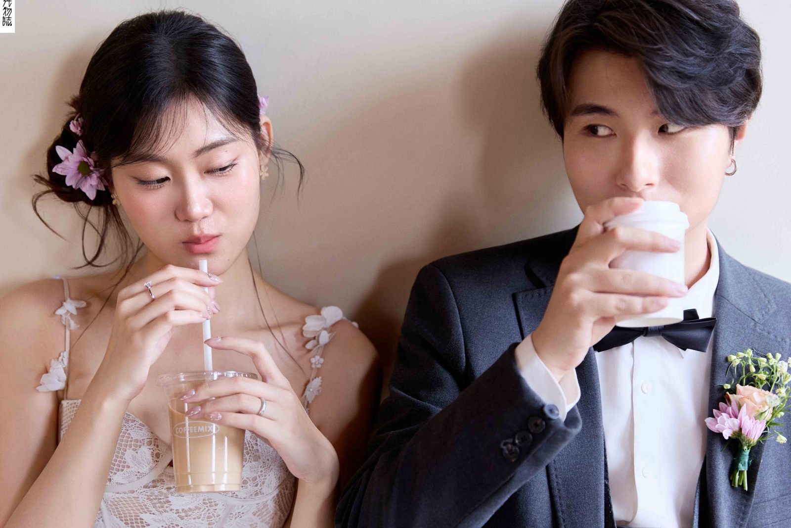黄祖霖先生马嘉阳女士婚纱照、物誌生活、韩松、行走的放大镜，现场细节，姿态指导的掌控者、婚纱照