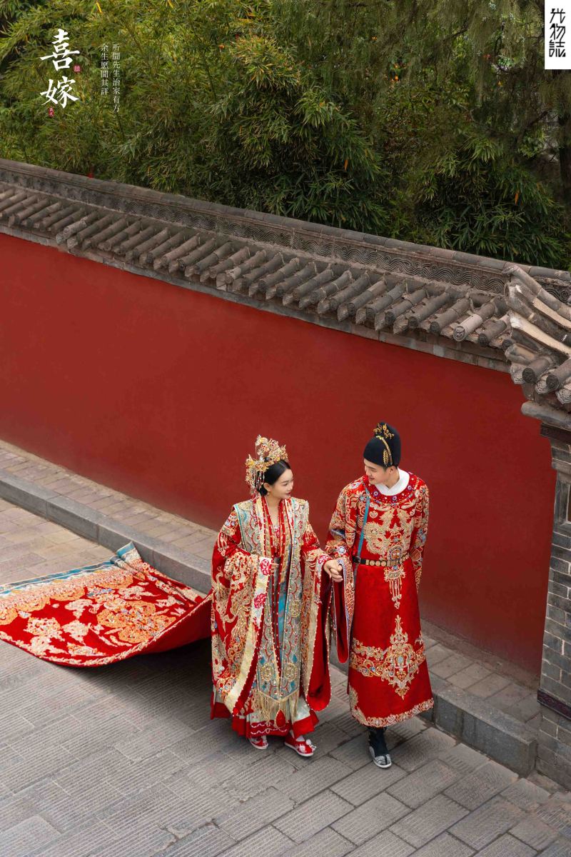 太太太太可了~~！蒋先生唐女士中式传承婚纱照、中式传承、于志尧、光影掌控者、情绪的记录者。唠一唠，欢乐的一天 美美的照片。、婚纱照