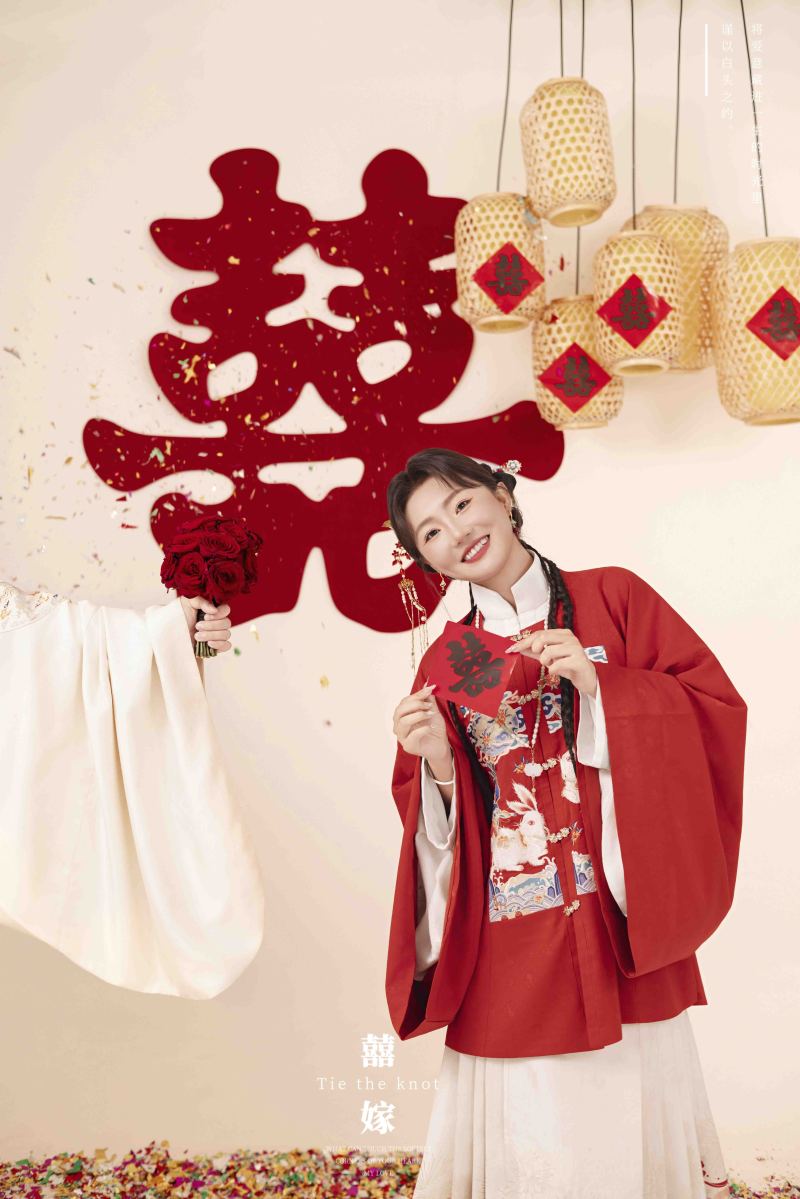 太太太太可了~~！张先生龚女士中式传承婚纱照、中式传承、徐才皓、好像在听单口相声，开心到直不起腰，幸福感MAX、婚纱照