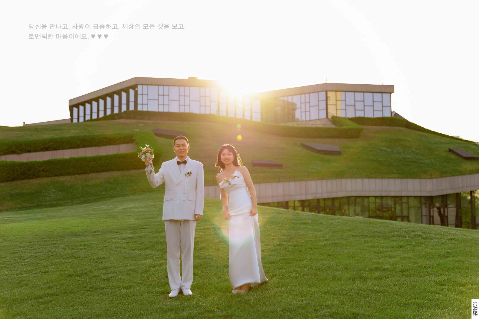 满满狗粮~严娟女士氛围森系婚纱照、氛围森系、韩松、行走的放大镜，现场细节，姿态指导的掌控者、婚纱照