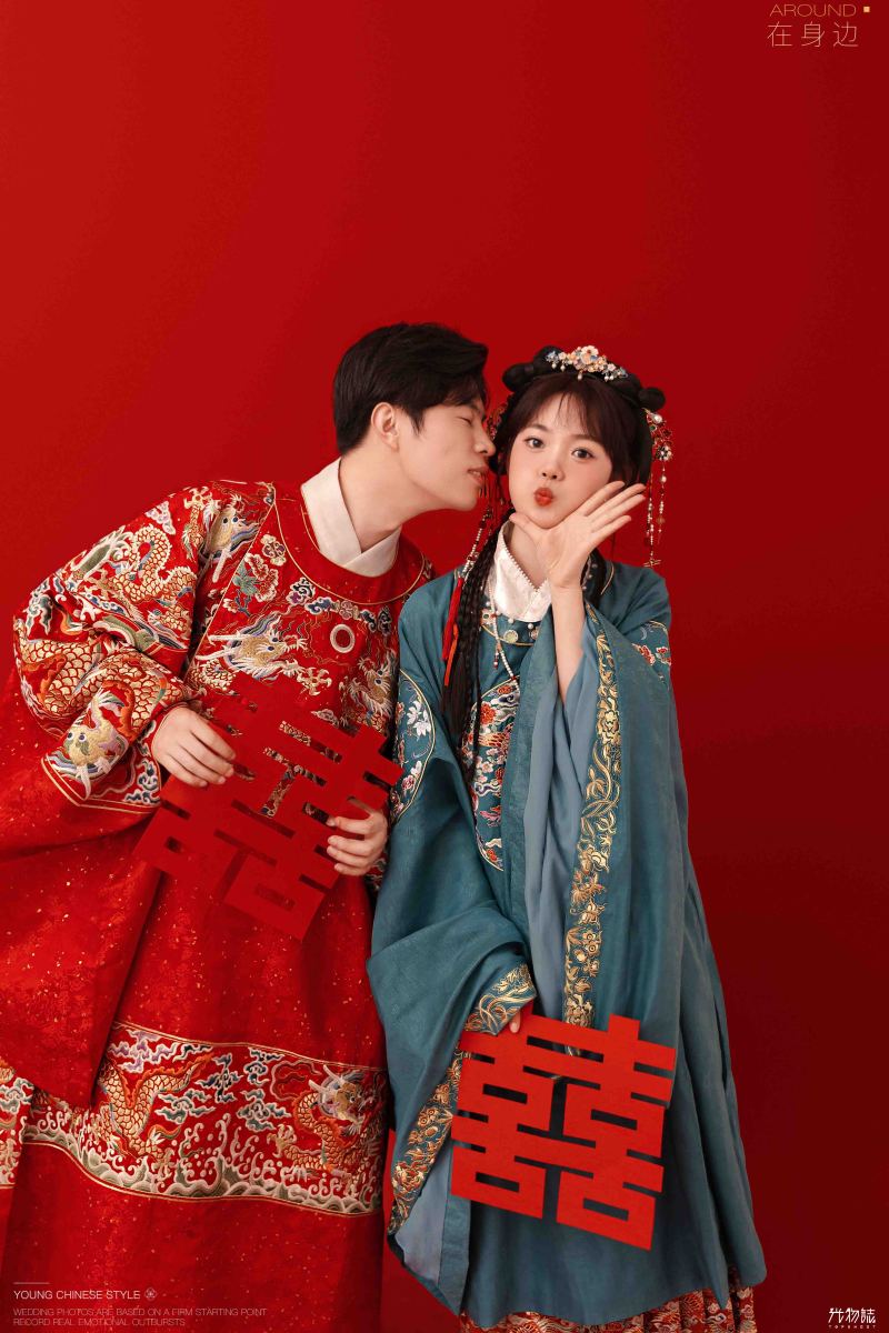 美到想哭1551邓先生王女士极简棚拍婚纱照、极简棚拍、毛磊、谁说拍照不能freestyle，创作灵感像吃了炫迈停不下来、婚纱照