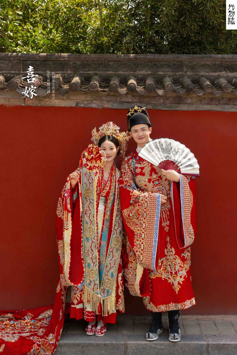 太太太太可了~~！蒋先生唐女士中式传承婚纱照、中式传承、于志尧、光影掌控者、情绪的记录者。唠一唠，欢乐的一天 美美的照片。、婚纱照