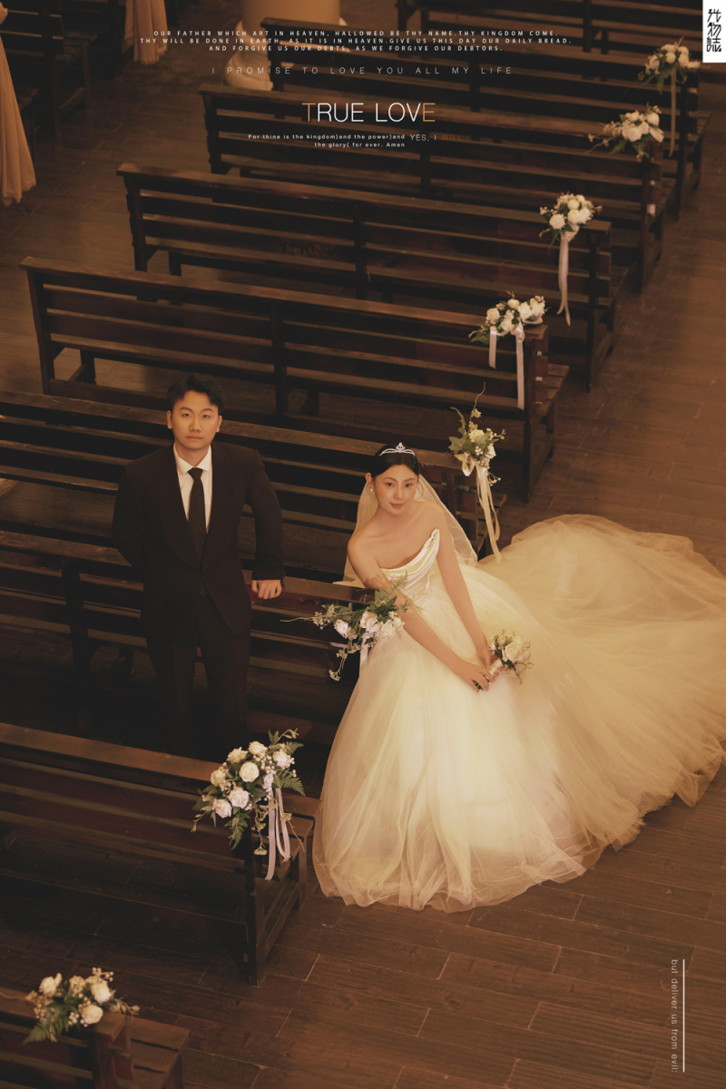 太太太太可了~~！马先生米女士极简棚拍婚纱照、极简棚拍、艾辰、偷偷练过读心术，精准预判每一个想法，细腻到心里、婚纱照