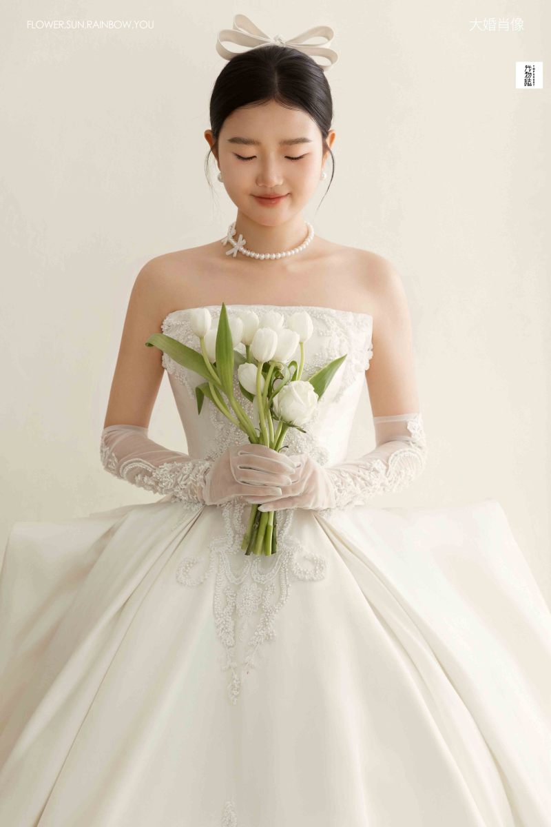 太太太太可了~~！梁先生王女士极简棚拍婚纱照、极简棚拍、正林、眼睛就是测光仪，任何场地都能发挥成MVP、婚纱照