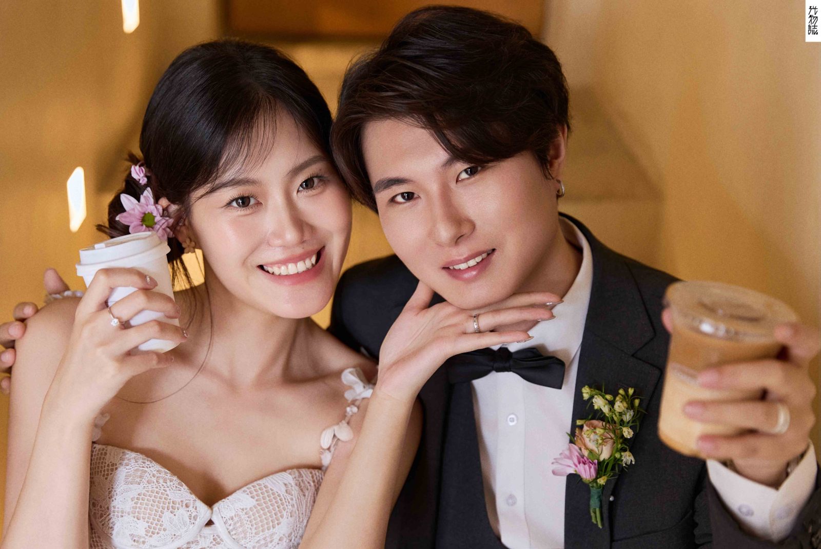 黄祖霖先生马嘉阳女士婚纱照、物誌生活、韩松、行走的放大镜，现场细节，姿态指导的掌控者、婚纱照
