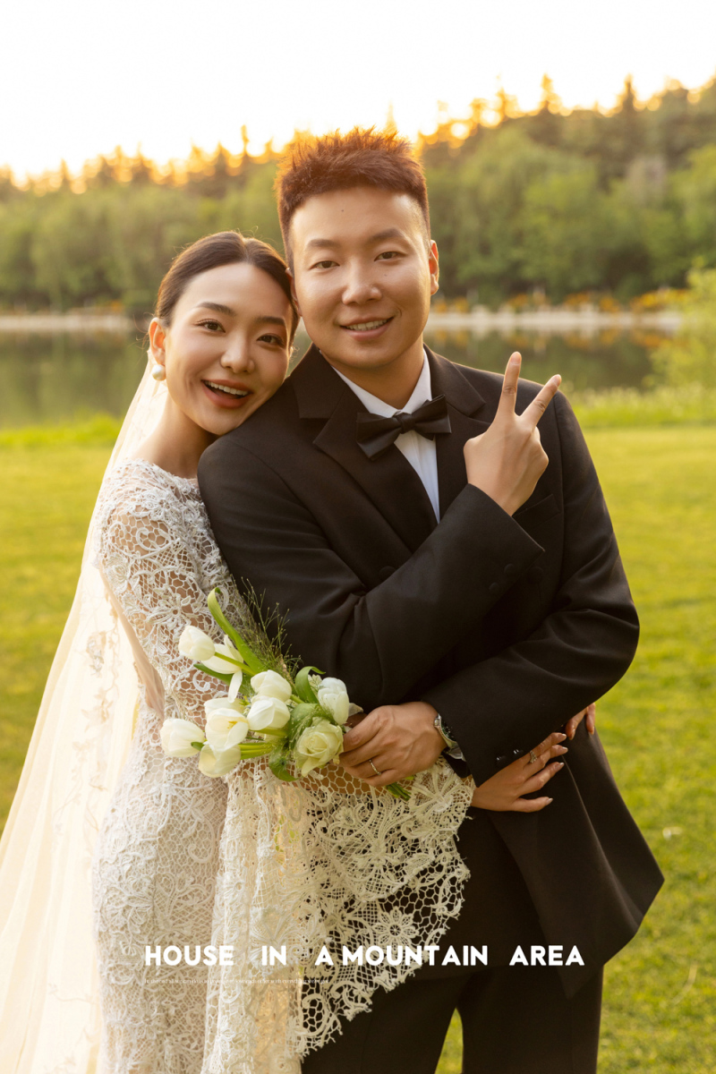 幸福感爆棚白先生彭女士氛围森系婚纱照、氛围森系、艾辰、偷偷练过读心术，精准预判每一个想法，细腻到心里、婚纱照