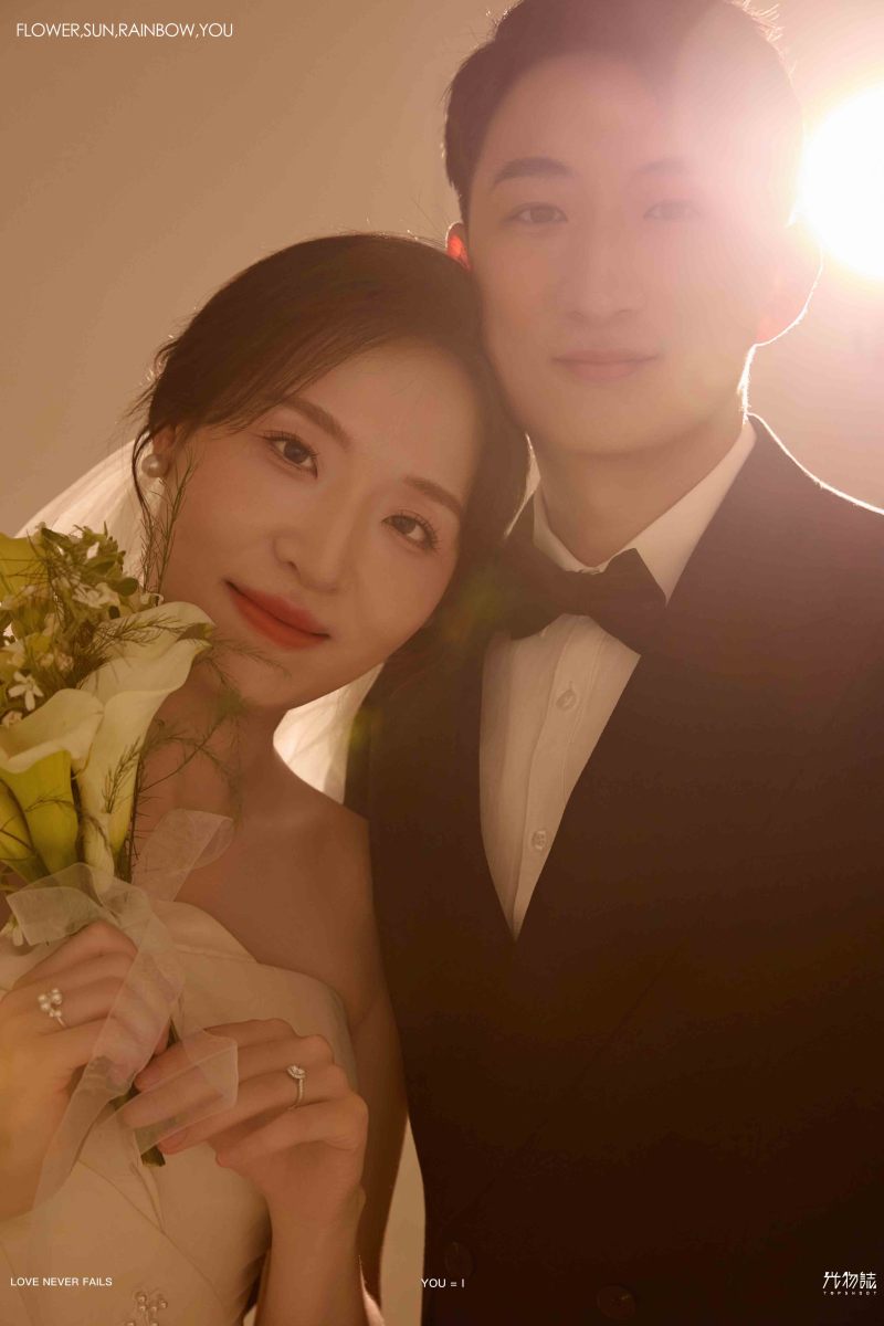 爱了~爱了~郭先生张女士极简棚拍婚纱照、极简棚拍、正林、眼睛就是测光仪，任何场地都能发挥成MVP、婚纱照