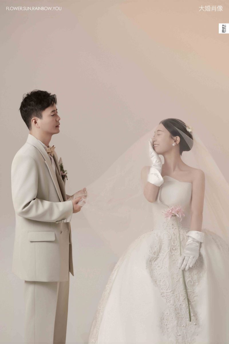 美到想哭1551梅先生王女士极简棚拍婚纱照、极简棚拍、正林、眼睛就是测光仪，任何场地都能发挥成MVP、婚纱照