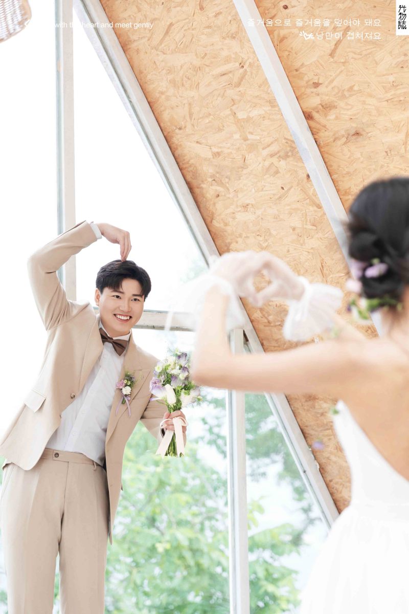 美到想哭1551杜卓林先生张晓晓女士物誌生活婚纱照、物誌生活、韩松、行走的放大镜，现场细节，姿态指导的掌控者、婚纱照