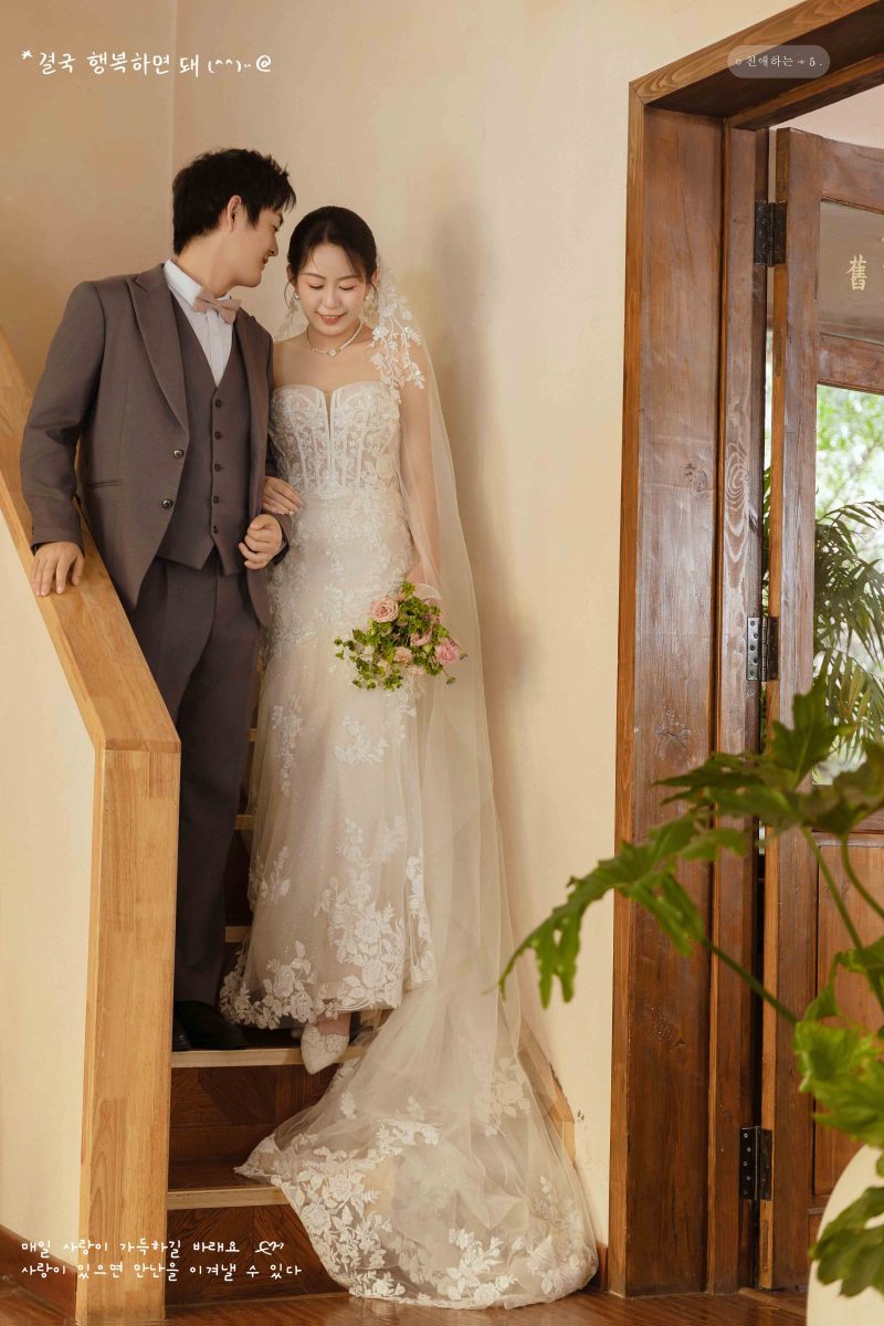 新鲜出炉:)韦武先生卢婧雅女士物誌生活婚纱照、物誌生活、韩松、行走的放大镜，现场细节，姿态指导的掌控者、婚纱照