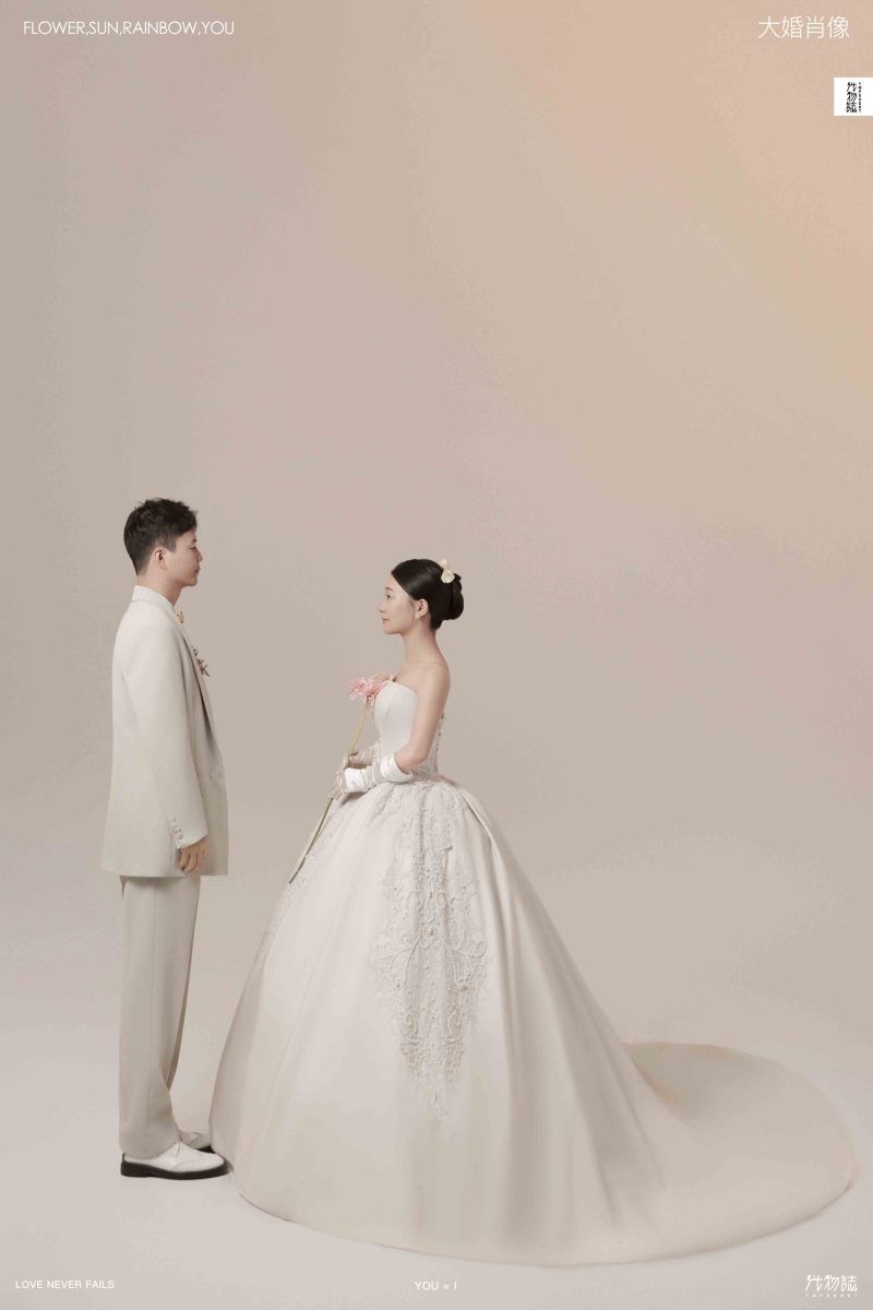 美到想哭1551梅先生王女士极简棚拍婚纱照、极简棚拍、正林、眼睛就是测光仪，任何场地都能发挥成MVP、婚纱照